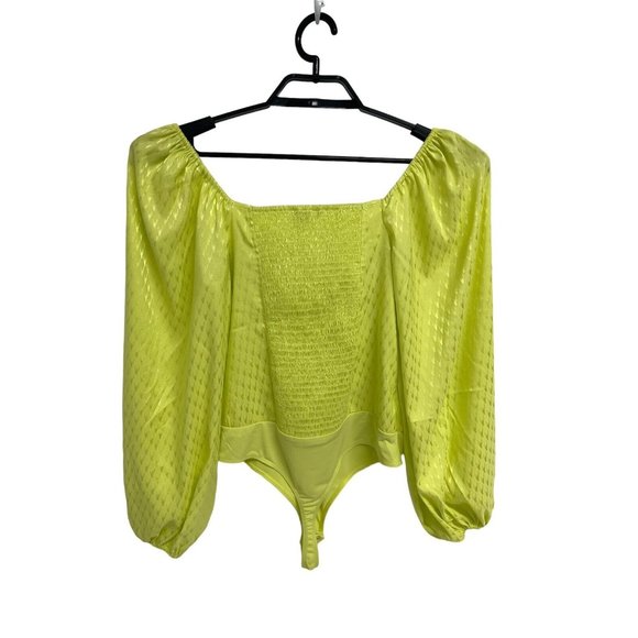 Express Women's Satin Jacquard Tie Front Bodysuit long sleeve size L - Picture 3 of 12